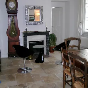 Appartement Le Marais 3 Bedrooms Apt
